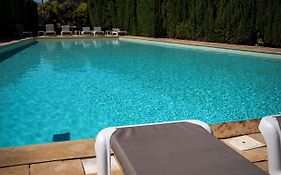 Logis Hotel Les Vignes Blanches